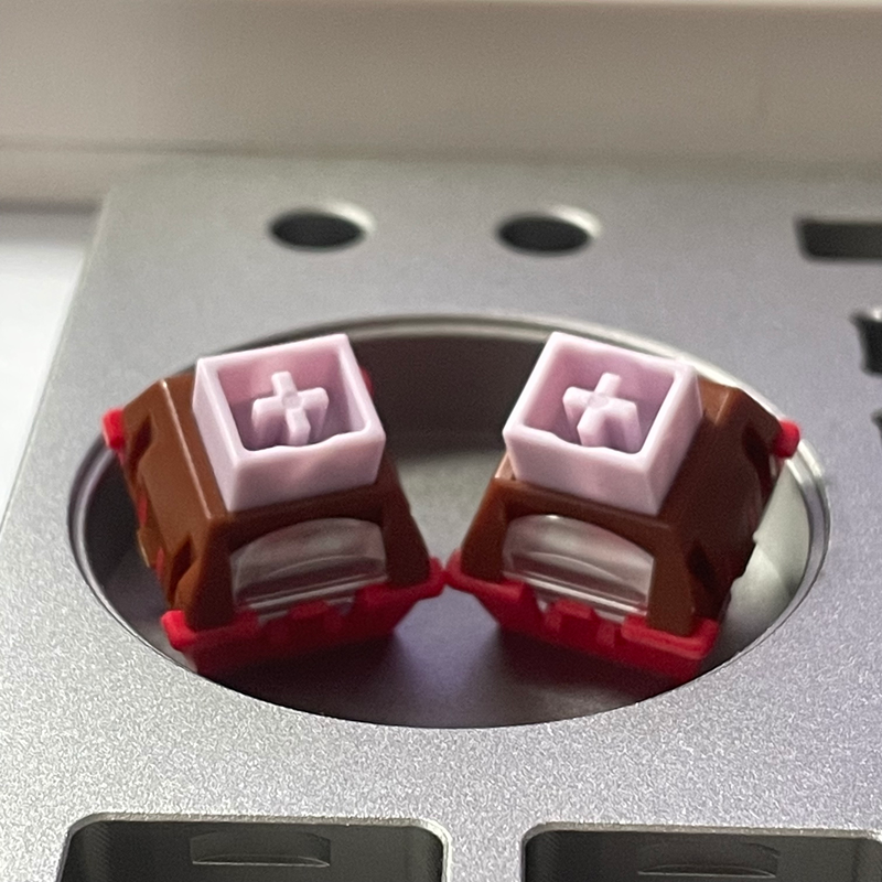 TTC POM King of Magnetic Switc - Laptop Accessories Uk recensie en prijs